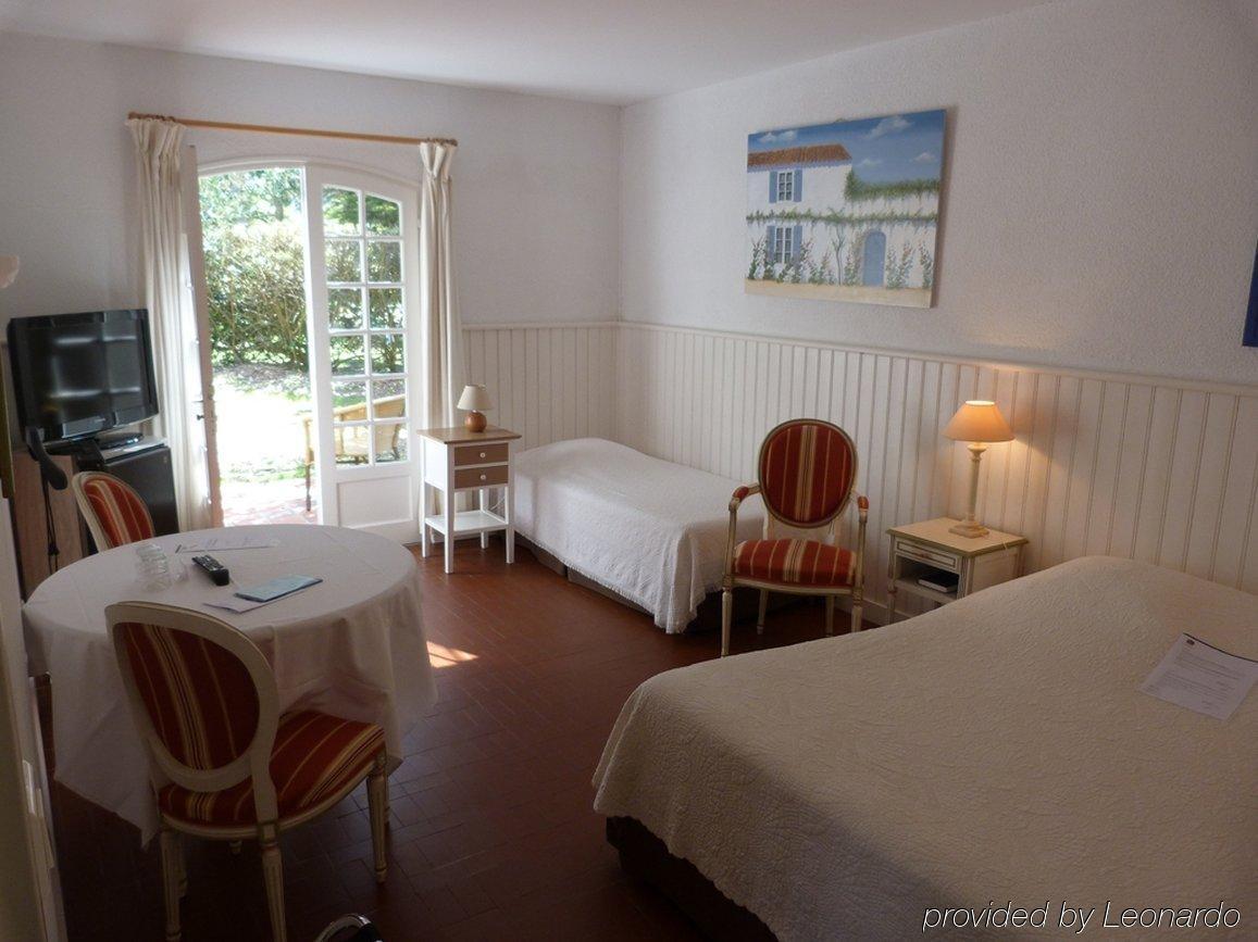 Hotel Les Gollandieres Le Bois-Plage-en-Re Ruang foto