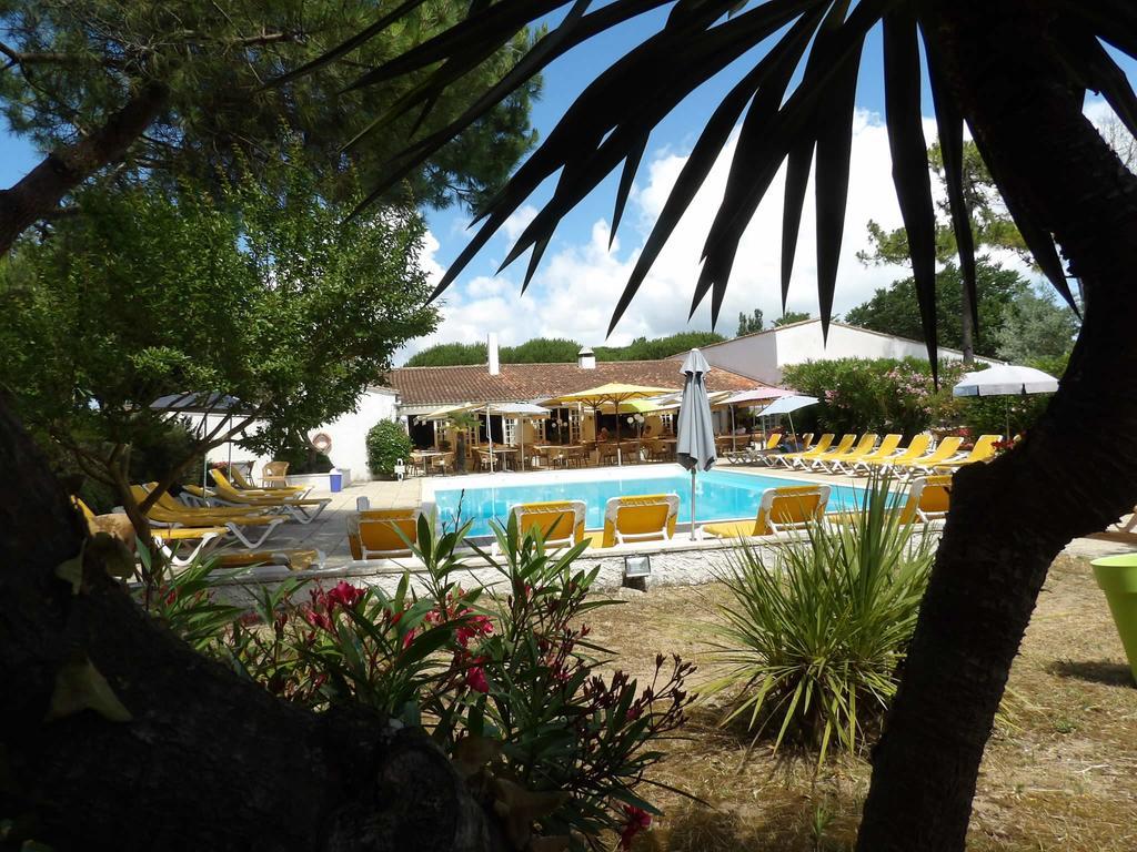 Hotel Les Gollandieres Le Bois-Plage-en-Re Bagian luar foto